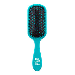 Knot Dr Conair idéale sur cheveux secs pour coiffage sans tirer.