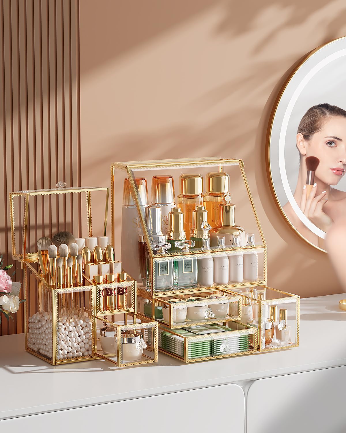CoralHouse Boite-display-beaute: vitrine claire pour ensemble maquillage et soins, look premium