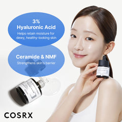 Texture fluide du sérum COSRX 3% qui pénètre rapidement et hydrate la peau.
