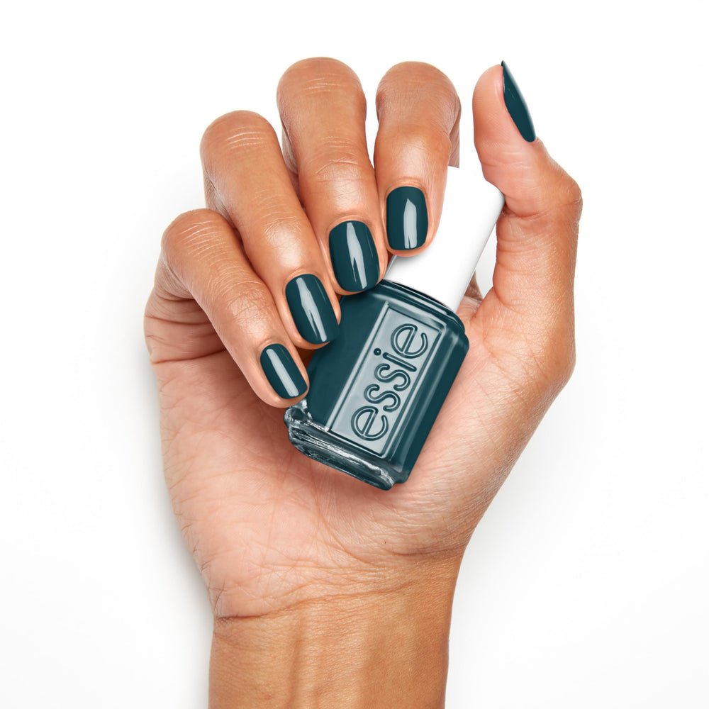 Teintes tendance d'essie capturant l'esprit mode.