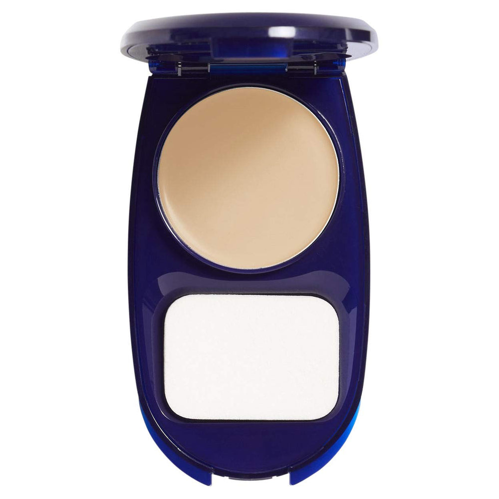 CoverGirl Aquasmooth SPF 20 Compact Fond de teint, application qui devient liquide, facilité d'une application fluide.