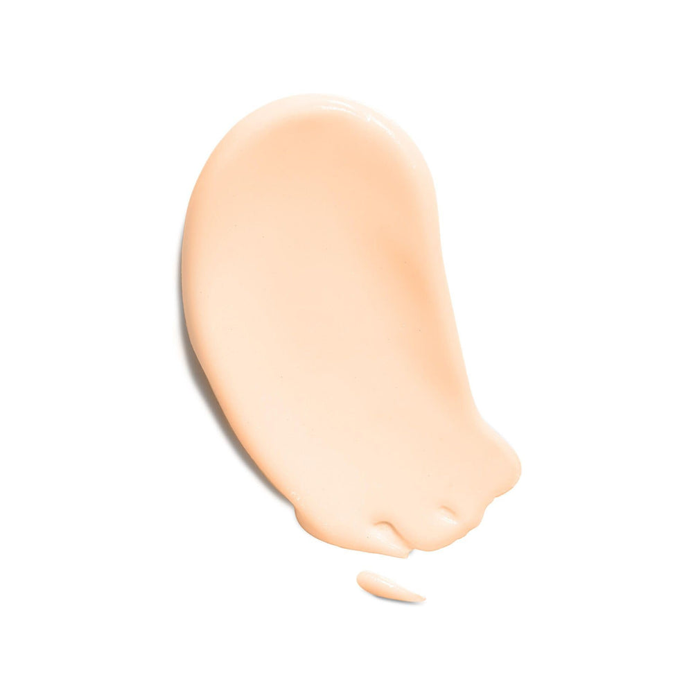 Texture crèmeuse du primer COVERGIRL qui glisse sur la peau.