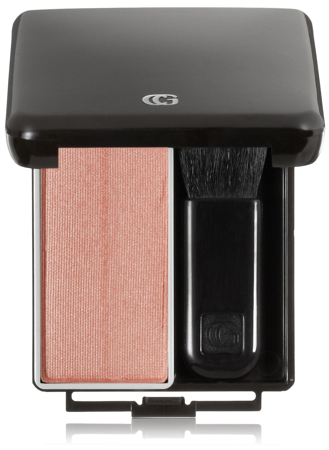 Blush CoverGirl Classic Color Soft Mink, application fluide et teint naturel