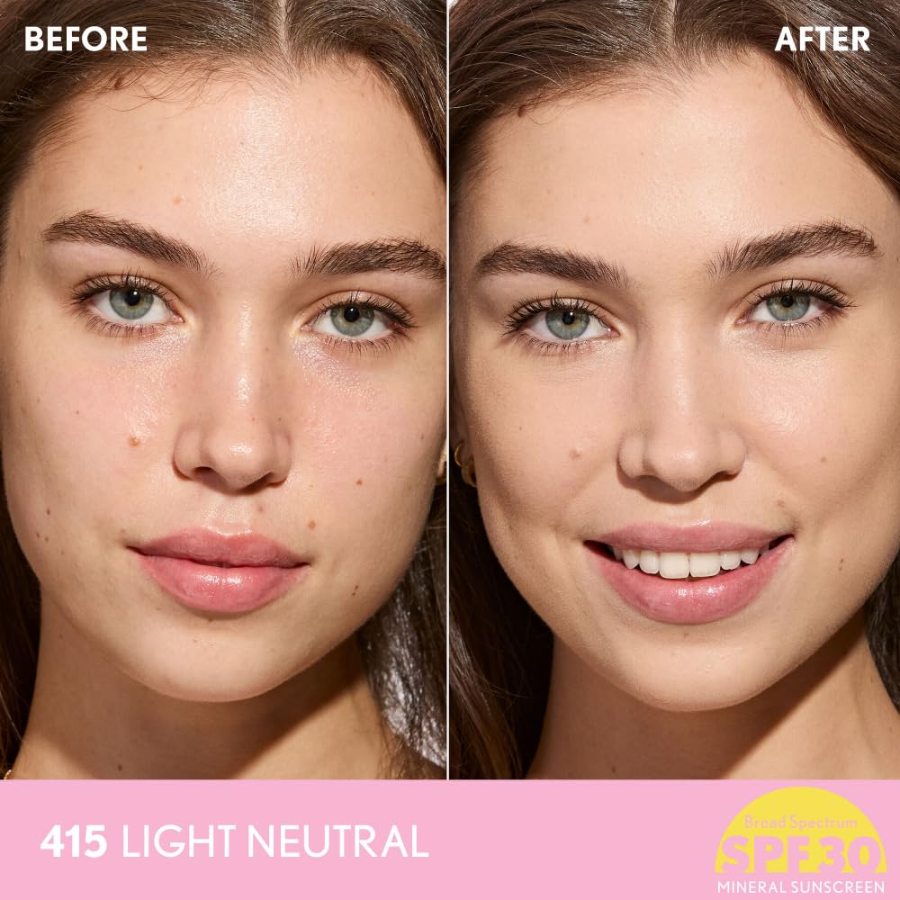 COVERGIRL fini mat doux offrant un teint lisse et naturel.