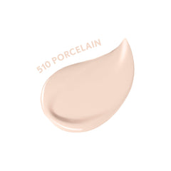 Texture creme Porcelaine: application légère et hydratante de COVERGIRL
