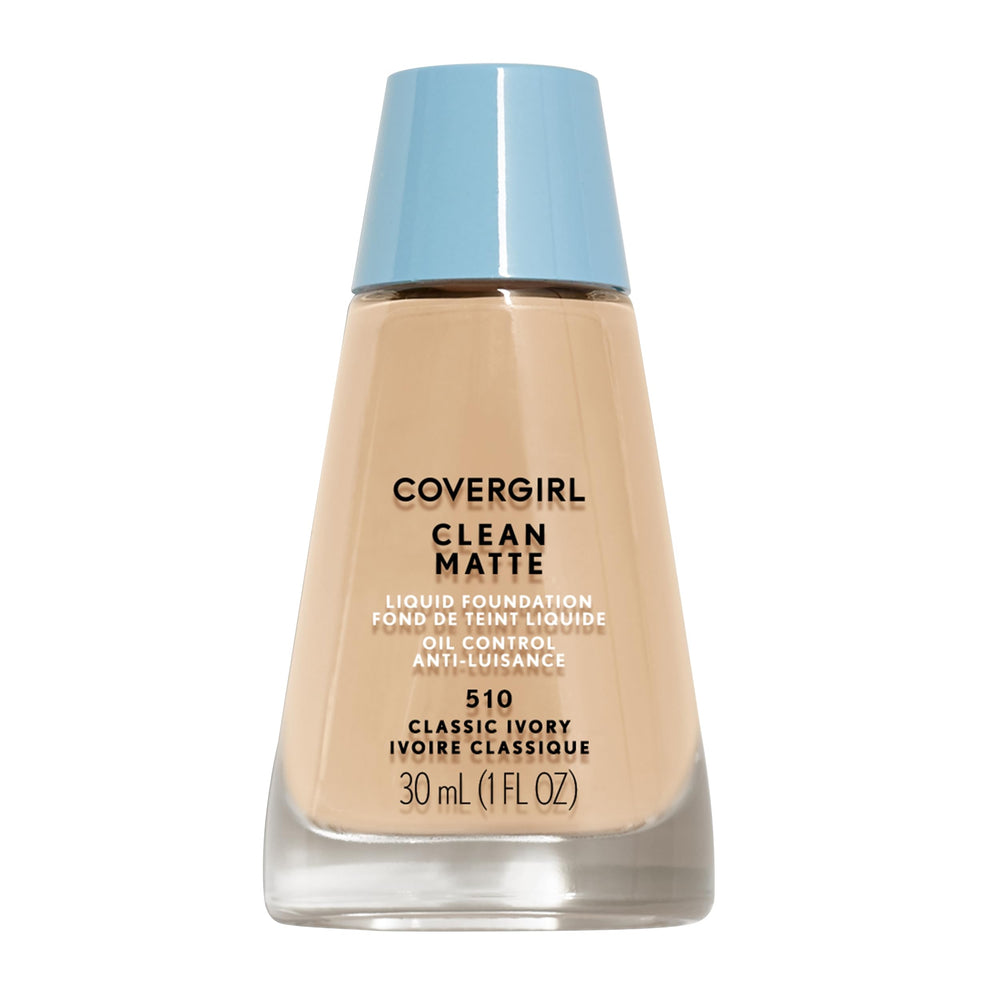 COVERGIRL Clean Matte Classic Ivory, flacon élégant, contrôle durable de la brillance.