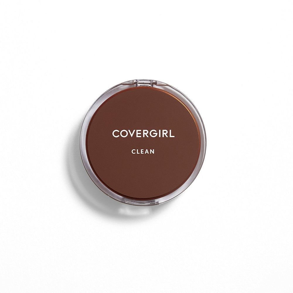 Texture légère de CoverGirl Poudre Clean Pressed pour un fini doux.
