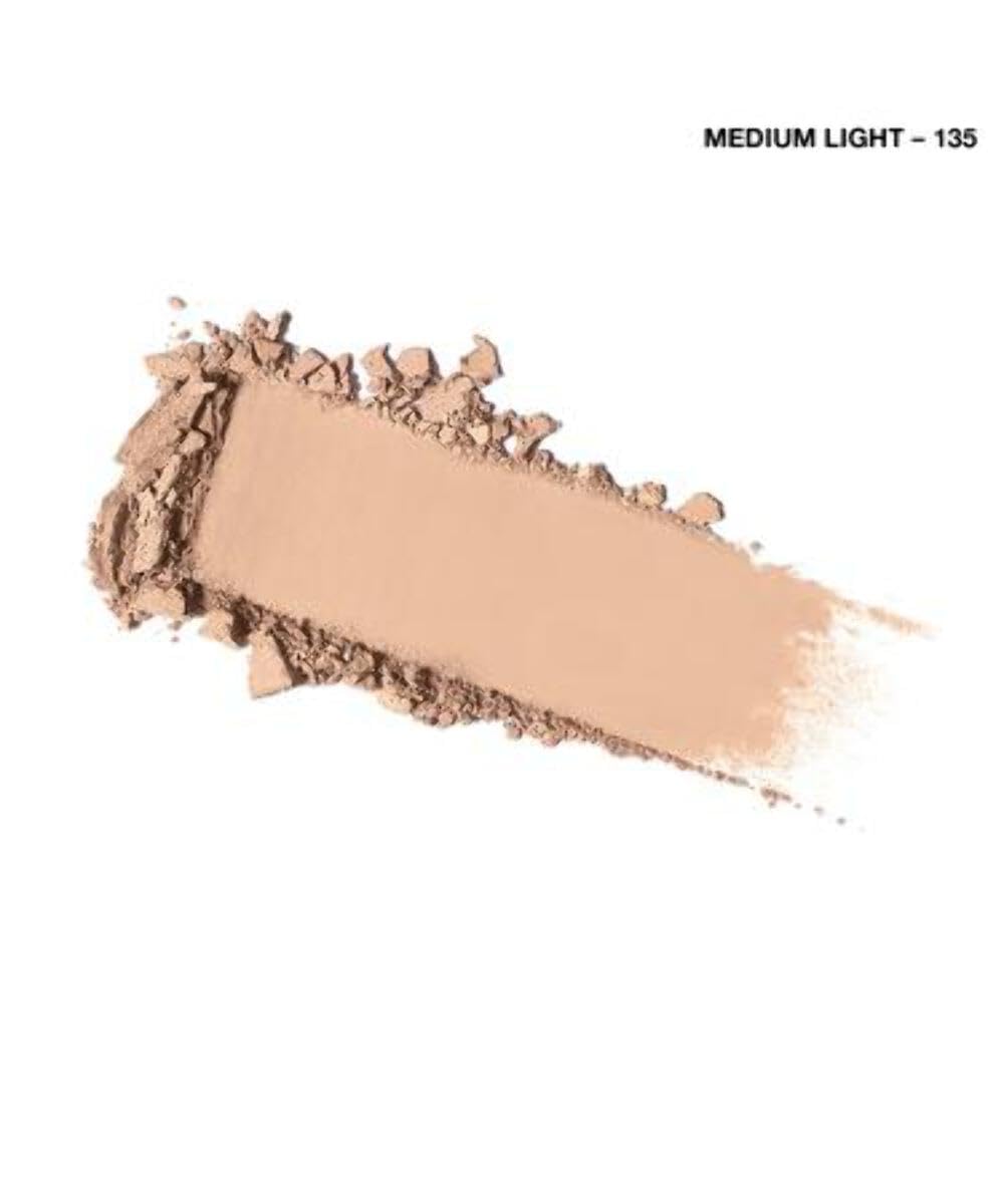 Covergirl Poudre Pressée Crème Naturelle, deux usages possibles, seule ou sur fond.