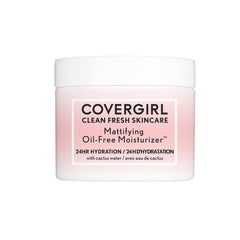 COVERGIRL Clean Fresh, texture légère au toucher frais lors de l’application.
