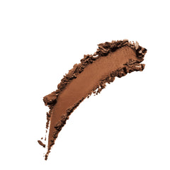 Application douce de COVERGIRL truBLEND sur peau pour une texture satinée.
