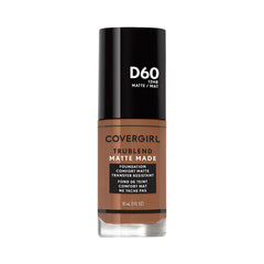 Fond de teint Covergirl TruBlend Matte Made en Amande toastée, fini mat.