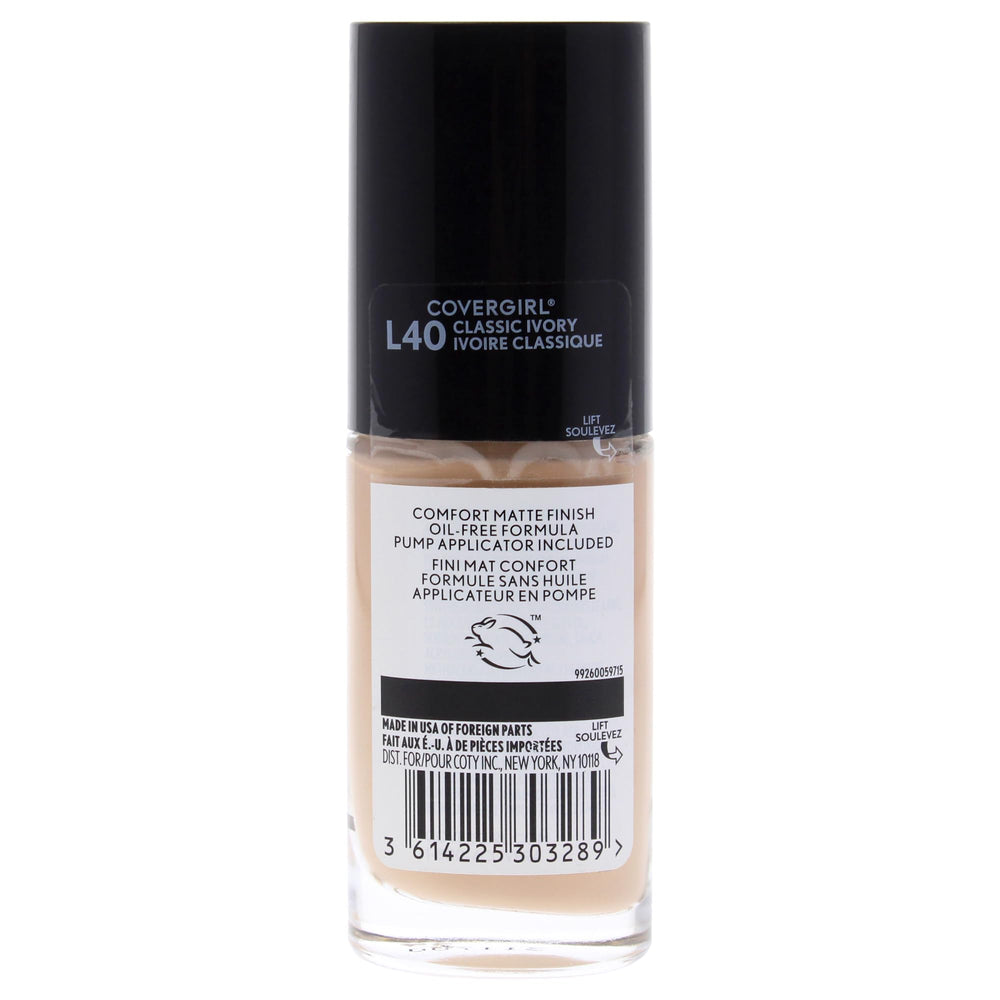 COVERGIRL TruBlend Matte Made — texture matte lisse et pores estompés.