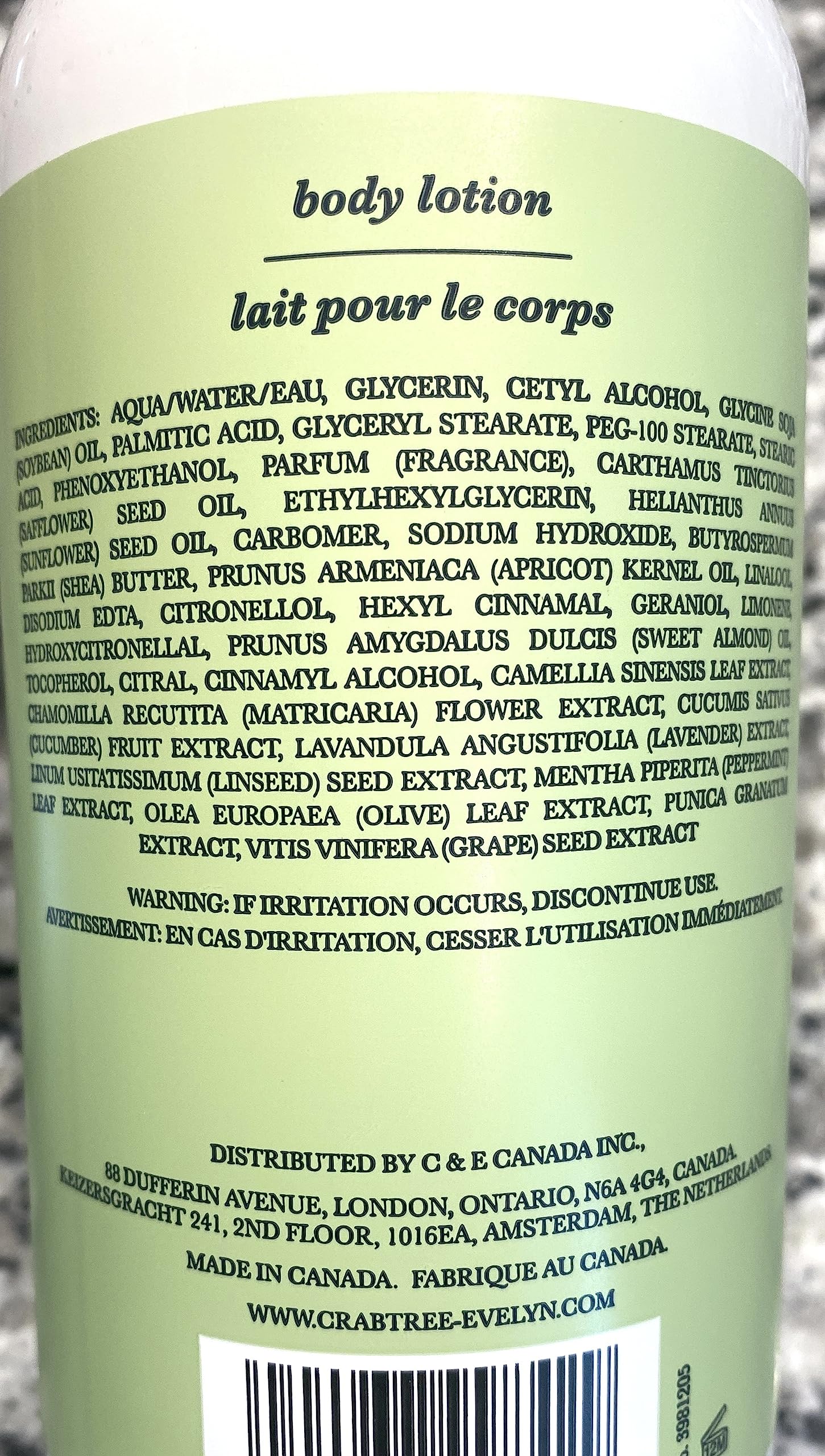 Crabtree & Evelyn Lily Lotion pour le corps en application, peau nourrie et satinée
