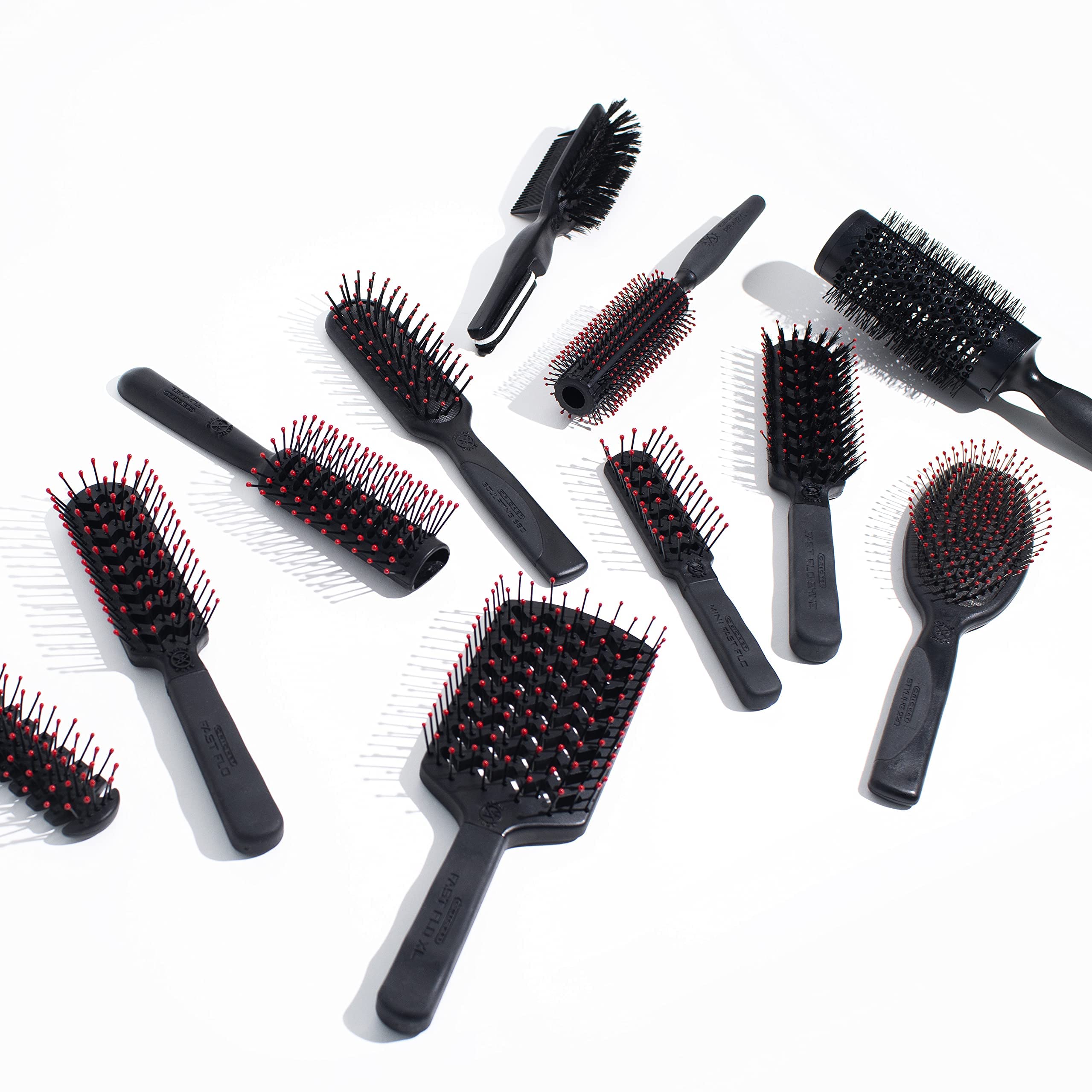 Cricket brosse anti-statique pour cheveux lisses et sans frisottis.