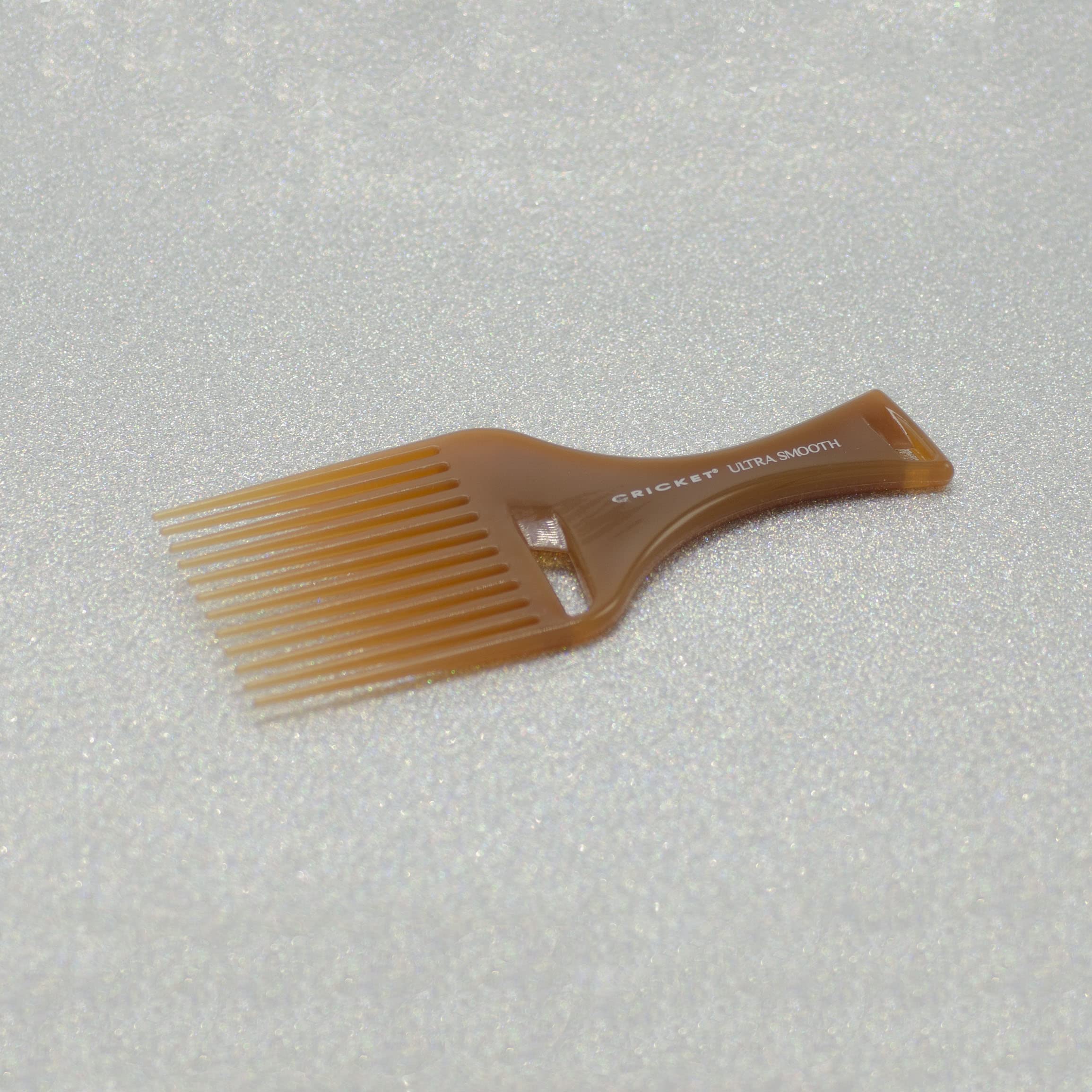 Cricket Peigne avec glisse fluide pour cheveux sans accrocs.