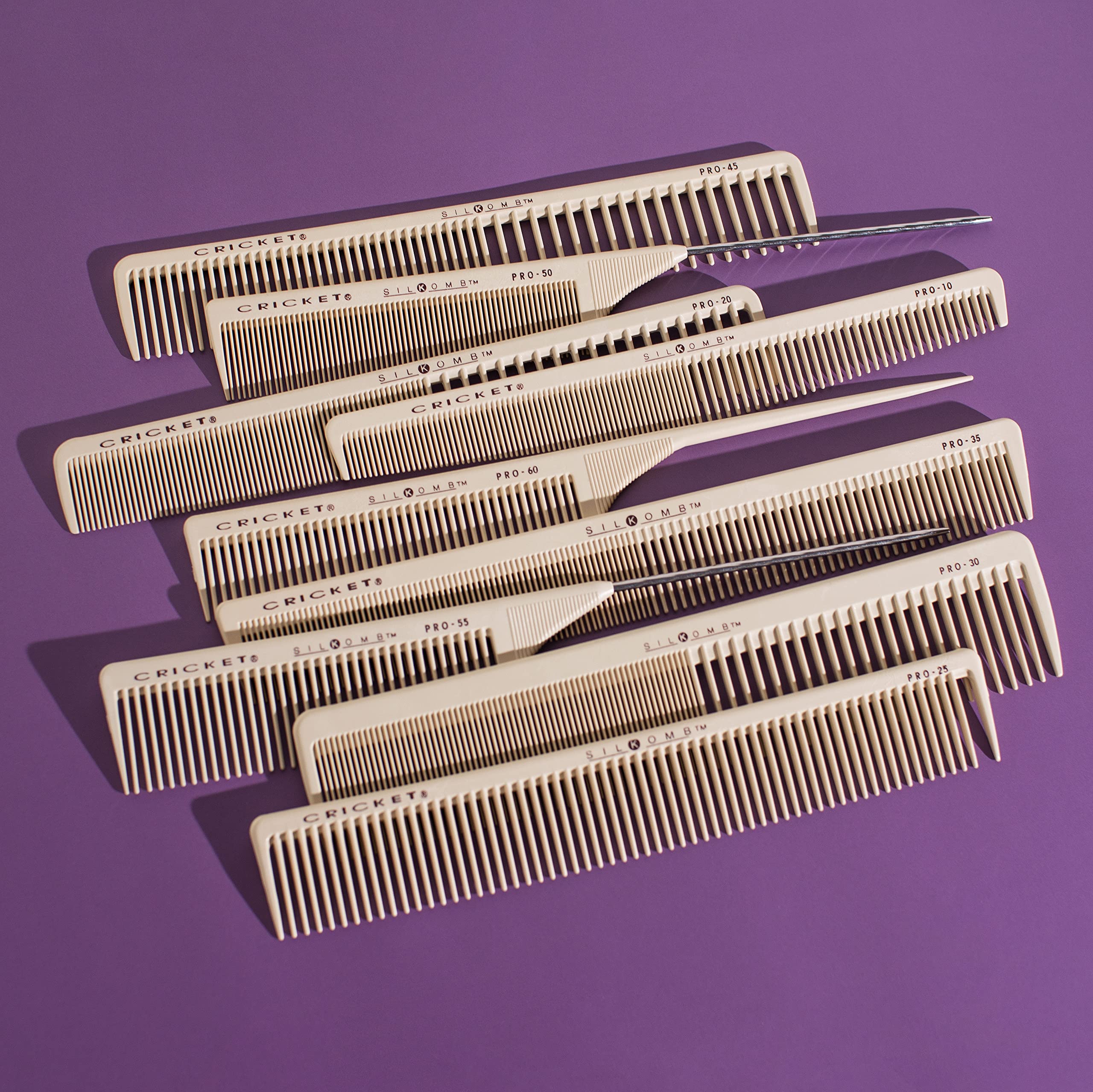 Cricket Silkomb Pro-35 convient à tous les types de cheveux.