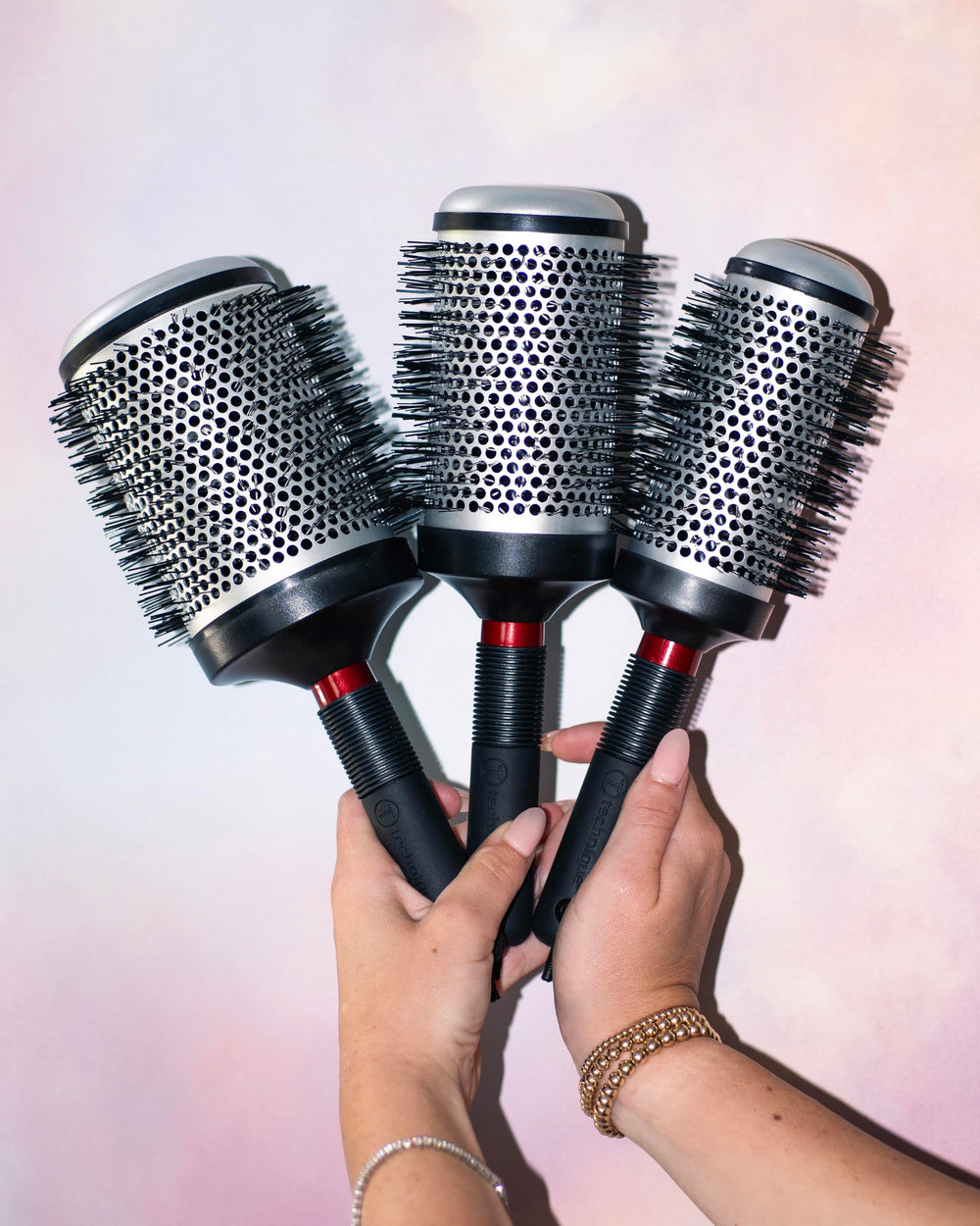 Utilisation sur cheveux legerement humides avec Cricket Technique 370.
