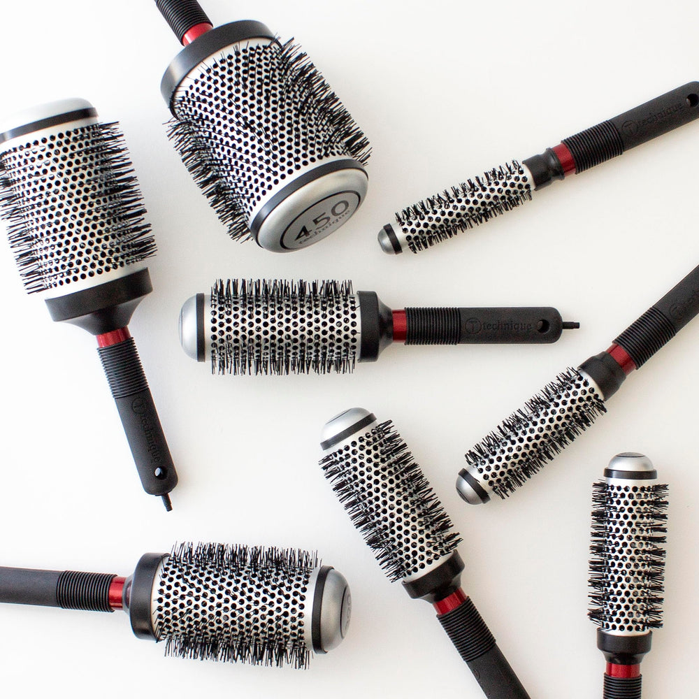 Cricket Technique 350 pour cheveux légèrement humides et fini lisse.