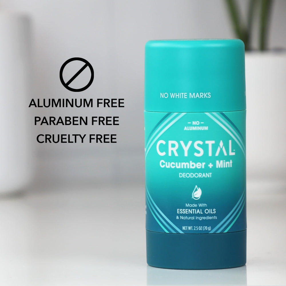 Crystal Essence déodorant concombre-menthe, sensation fraîche et légère au quotidien.