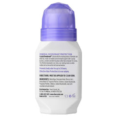 Pack Crystal Essence de cinq déodorants roll-on, pratique à emporter.
