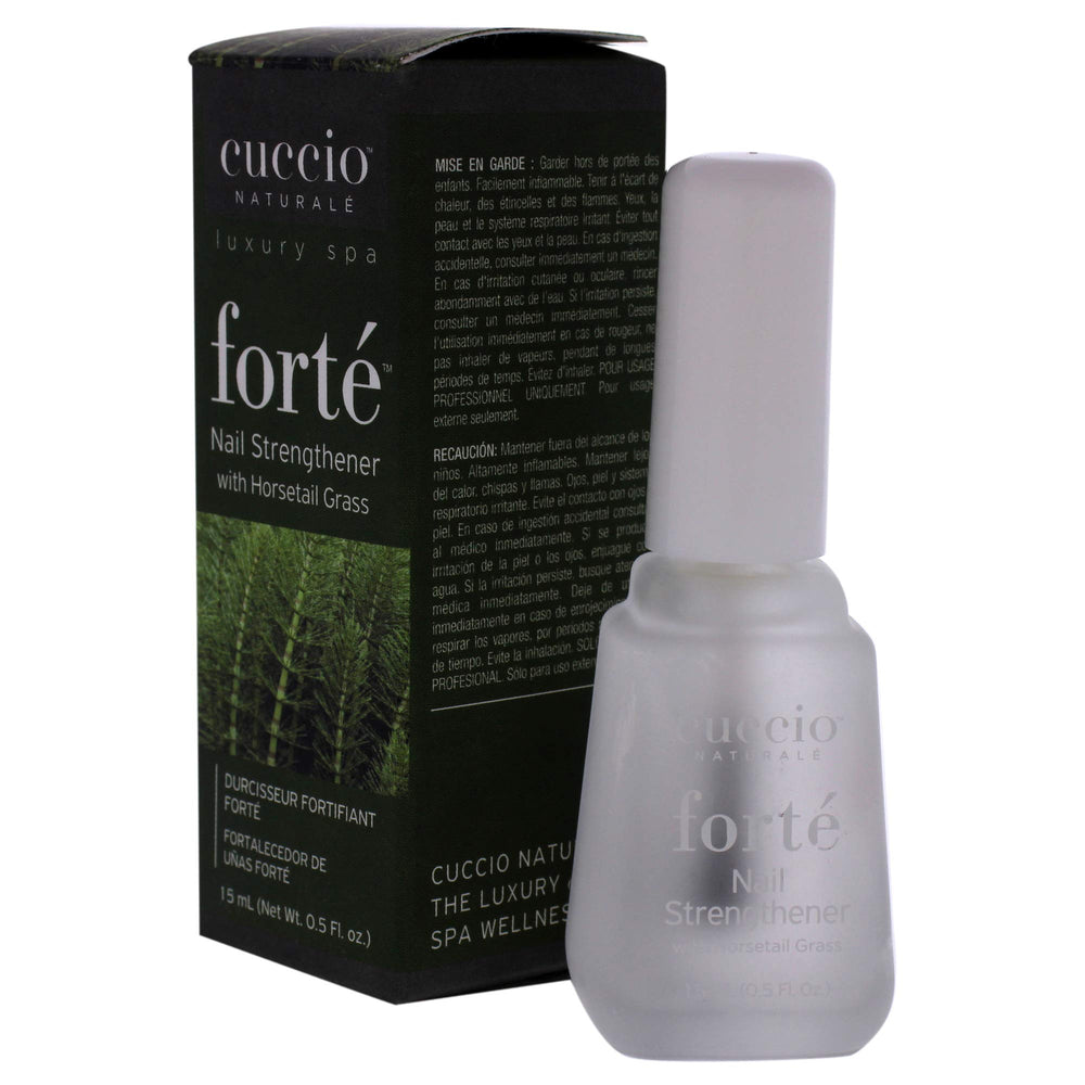 Cuccio Naturale Forte, texture riche pour nourrir les ongles sensibles.