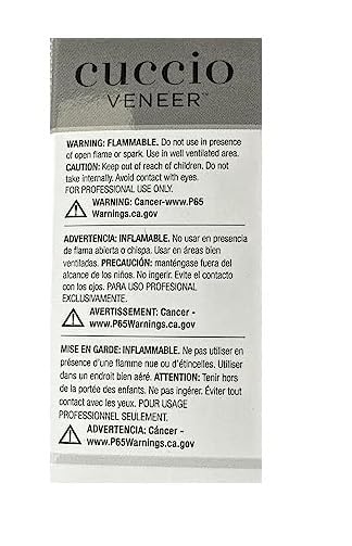 Cuccio Veneer Retrait facile pour tout enlever sans effort.