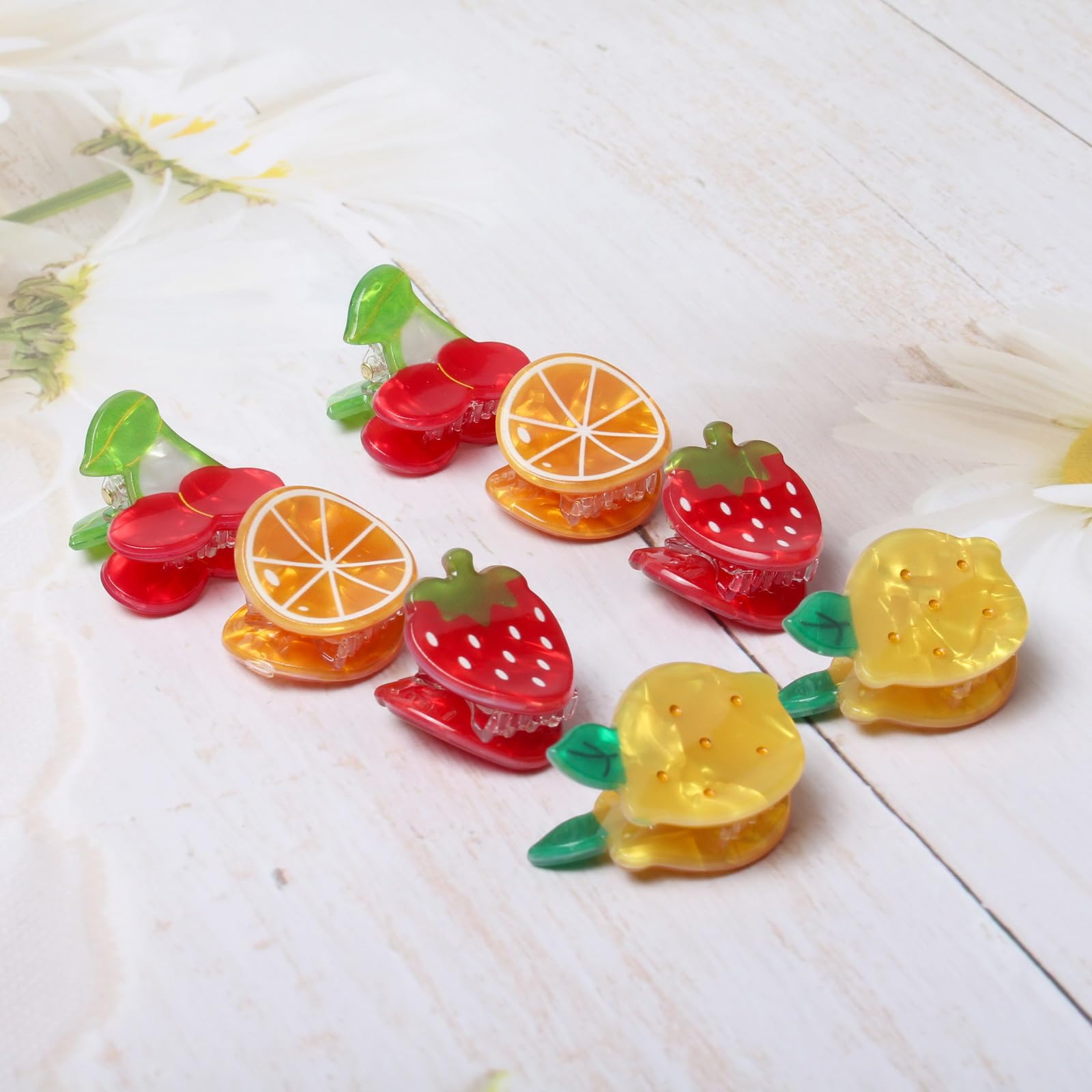 Cuizhiyu clip fruits fraise mini 2, style sucré pour sorties.