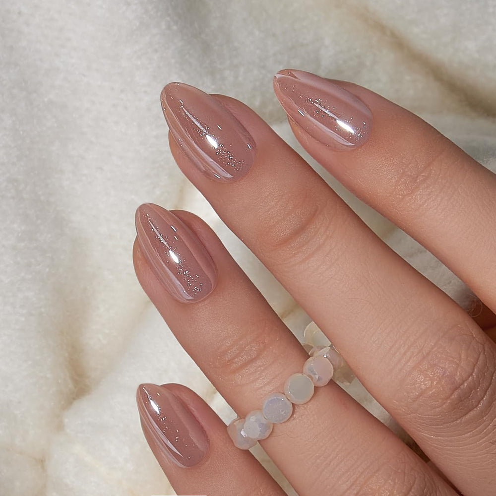 Curvlife glossy salon finish nails offer a polished high-definition look