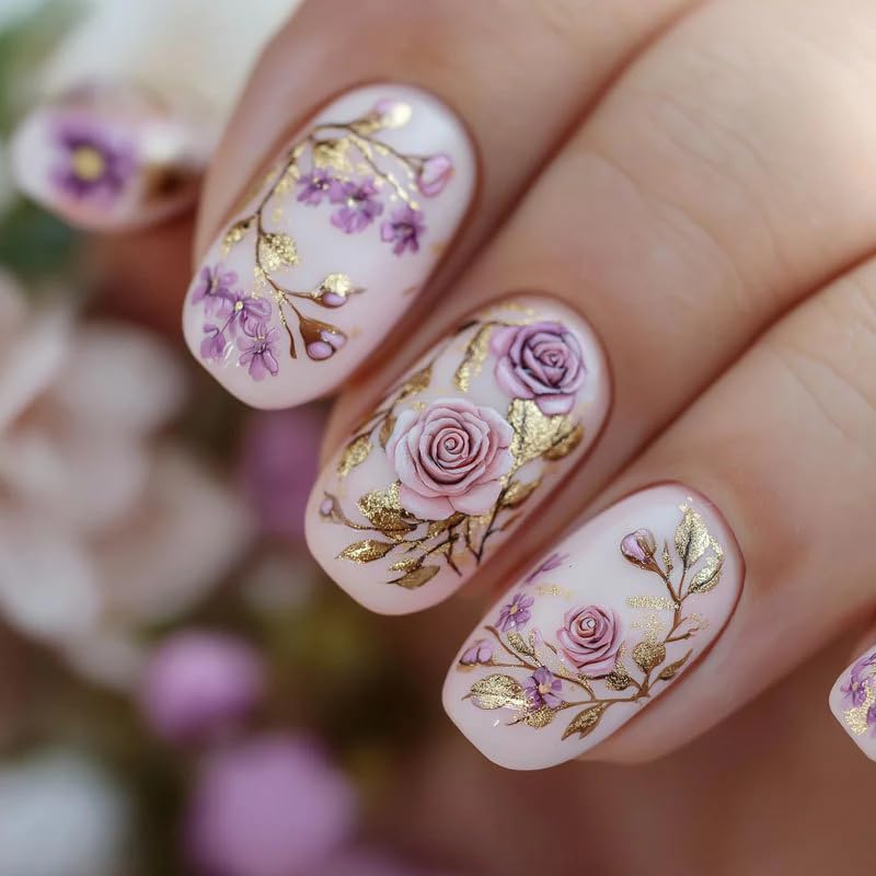 CurvLife kit ongles prêts-à-poser, design fleuri, manucure rapide et durable.