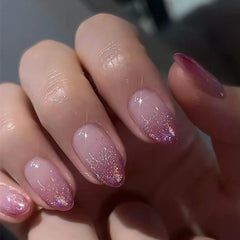 CurvLife onglets à coller, design abricot ombré paillettes, idéal pour un look rapide et durable.