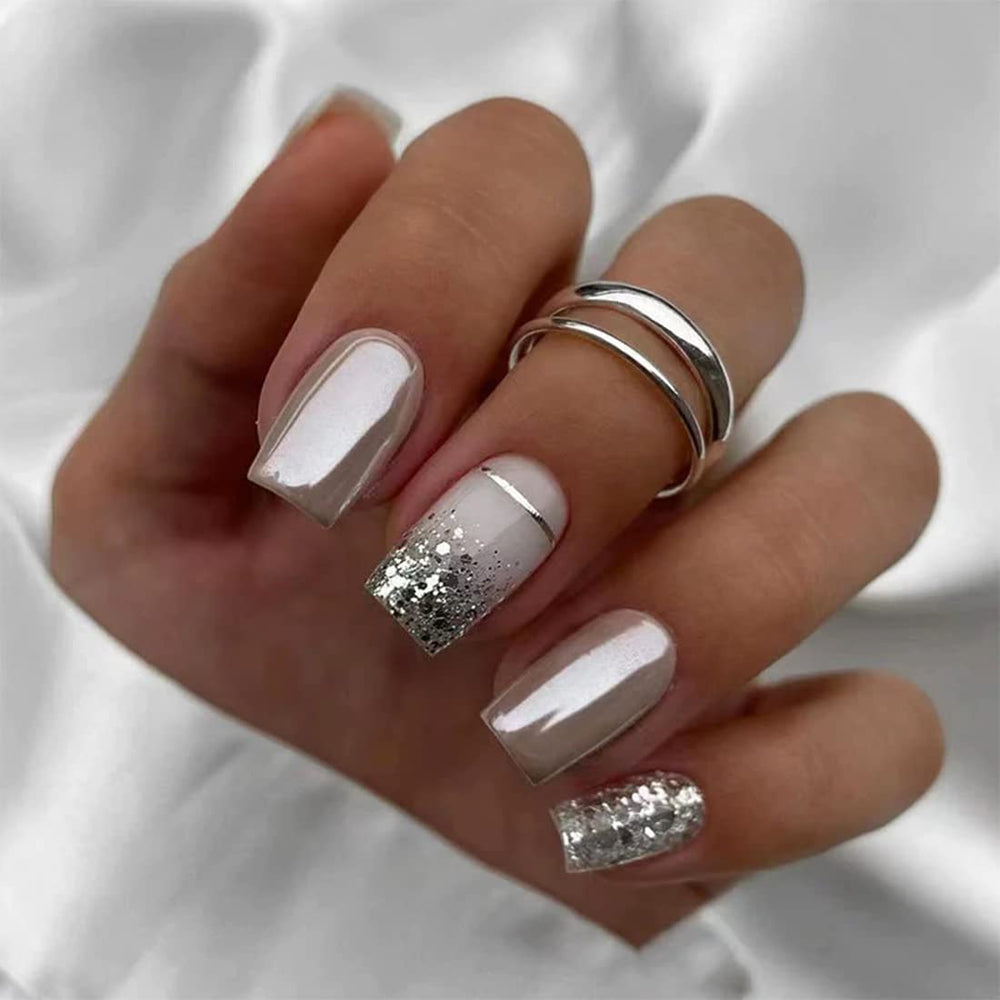 Ongles CurvLife : collage facile avec colle gélifiée pour une application rapide.