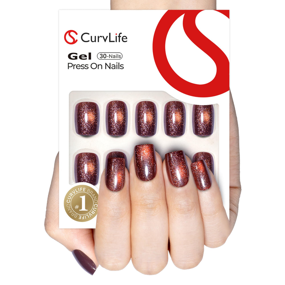 Ongles Curvlife abricot design court avec finition brillante pour un look naturel.