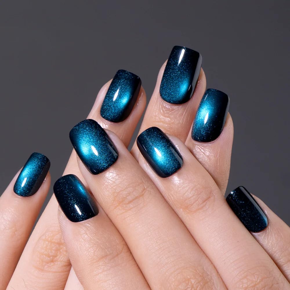 Curvlife ongles presse design abricot court, allure élégante et naturelle.