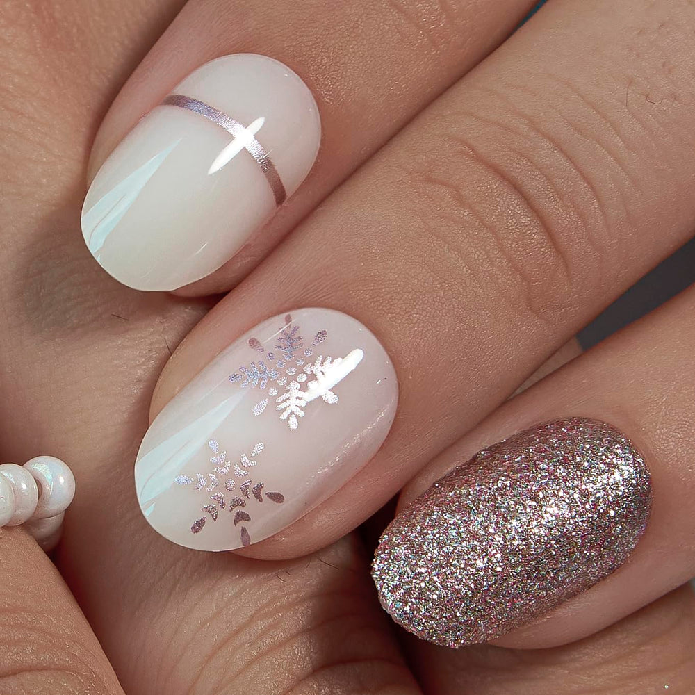 CurvLife Snowflake Silver design collection with intricate gel patterns for chic style.