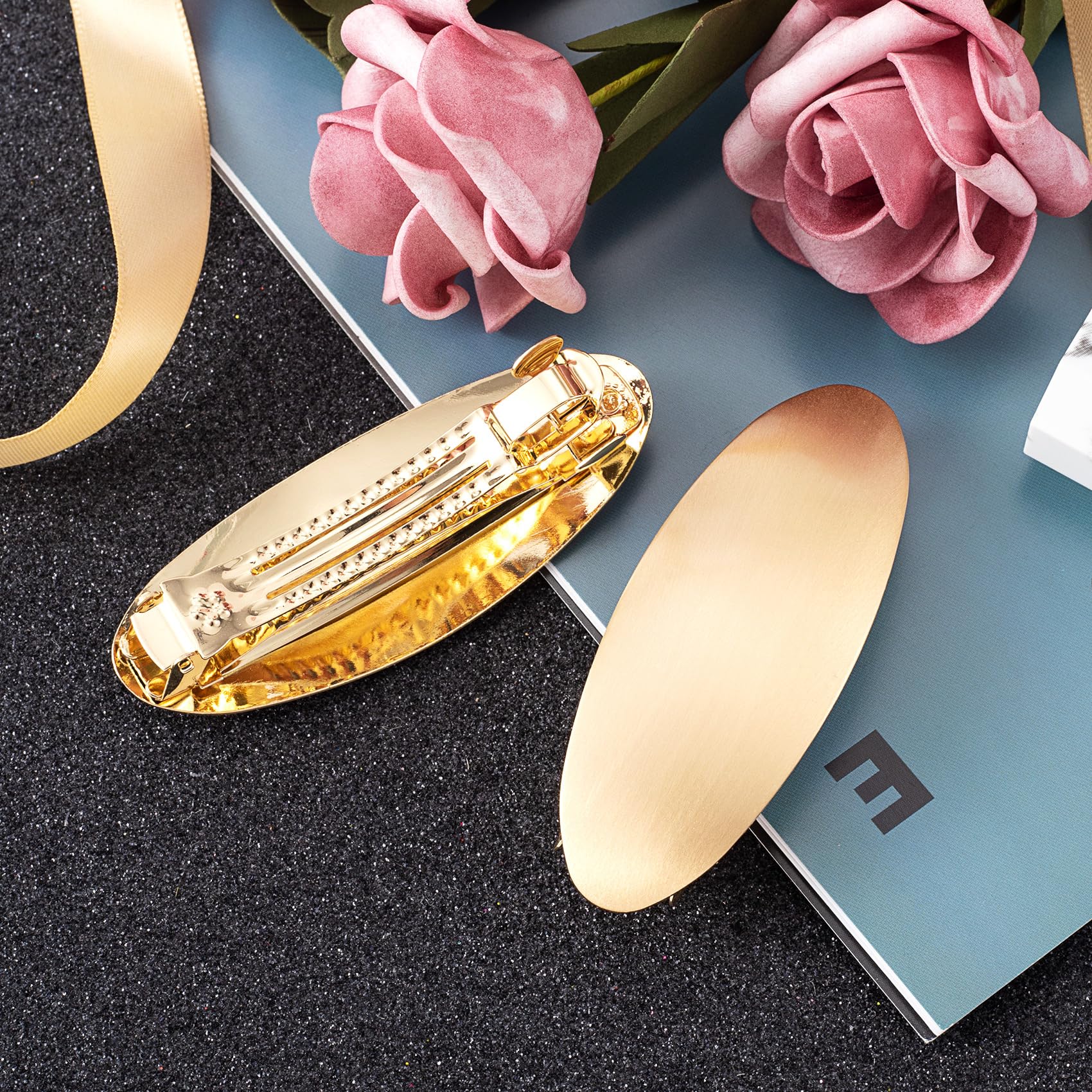 CustomyLife barrette oval usage quotidien et occasions formelles polyvalentes.