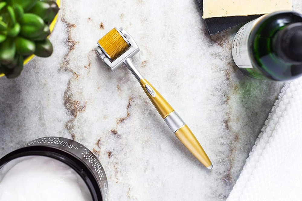 CYSSUS Rouleau Derma 192 aiguilles titane — poignée ergonomique pour un travail confortable