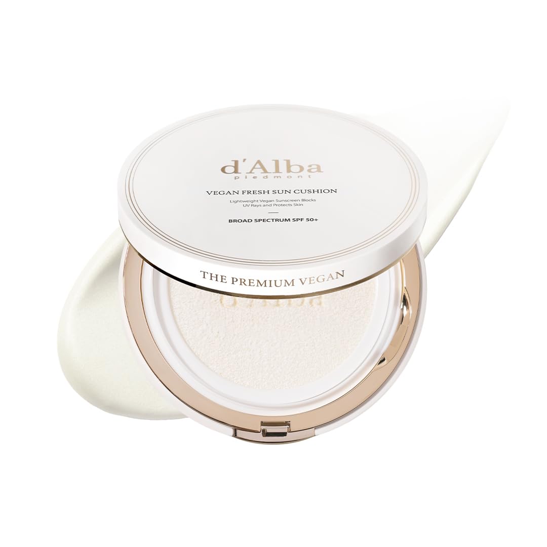 d'alba Piedmont Sun Cushion offre une protection solaire légère pour la peau sensible