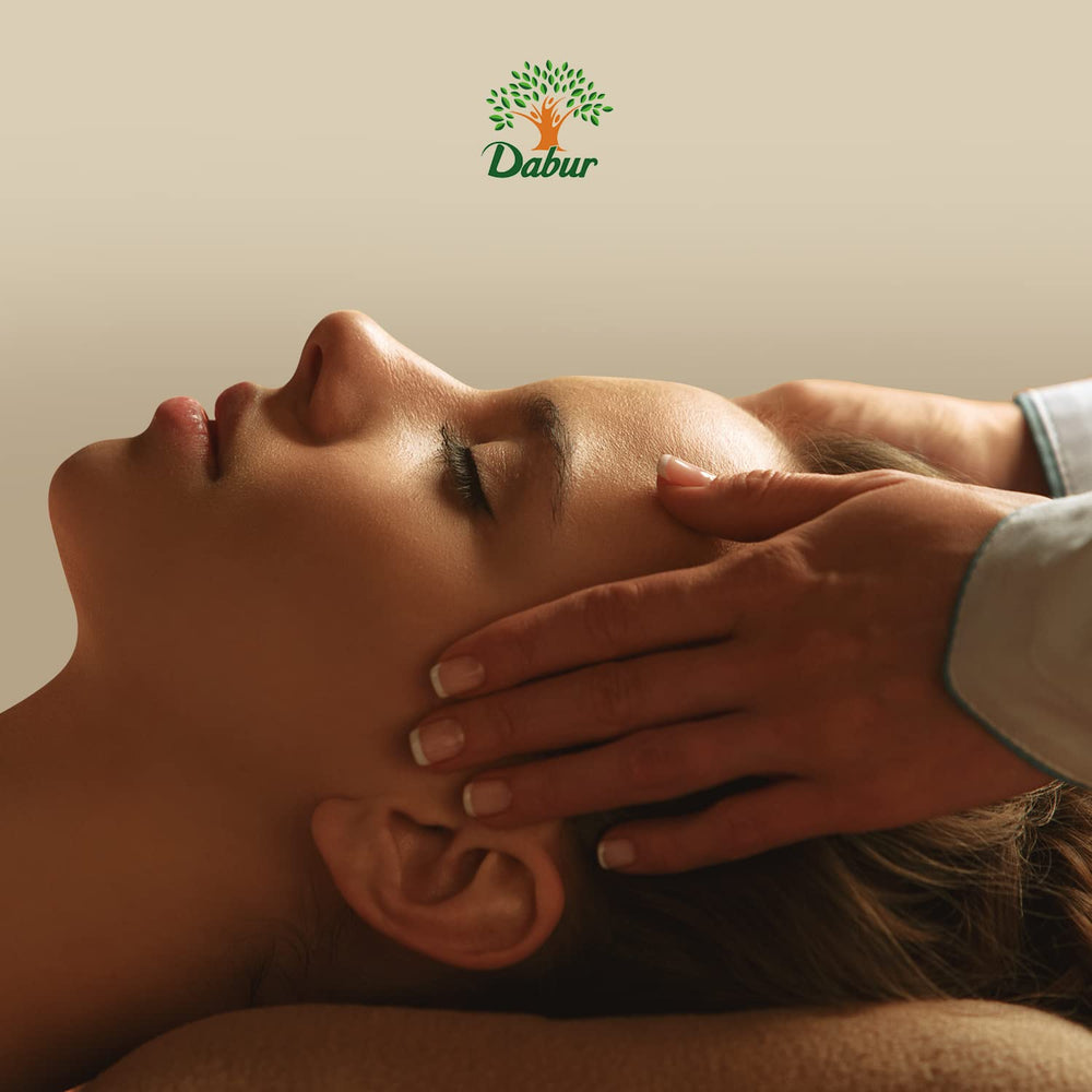 Soin capillaire Dabur Kachi Ghani pour cheveux forts et brillants.