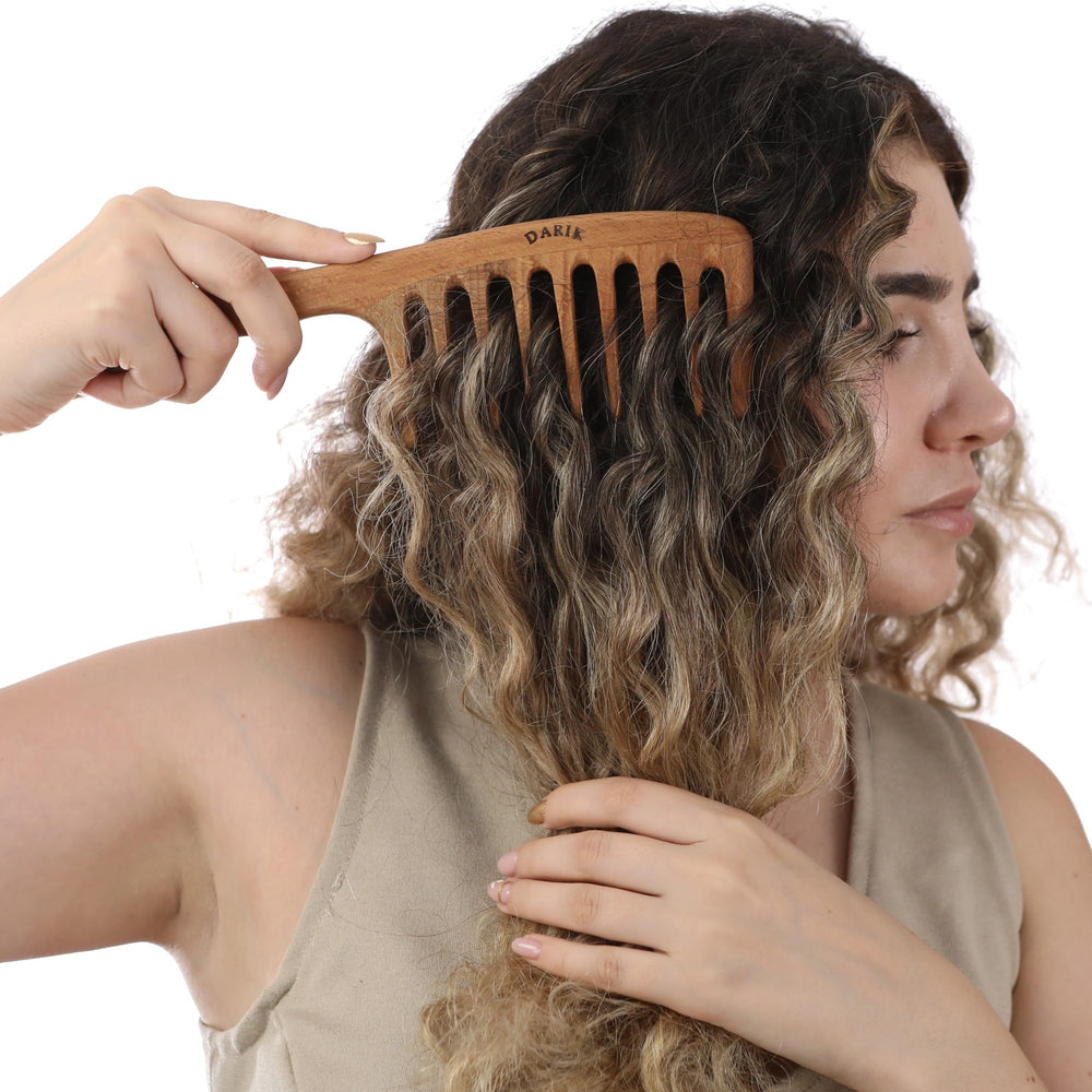 Darık Profesyonel Ahşap peigne bois-dents-larges finitions naturelles et esthétiques.