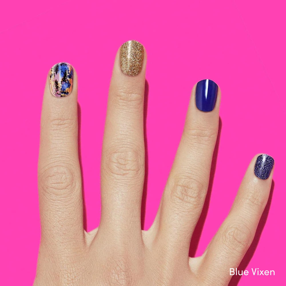 Bandes gel Dashing Diva Black Obsidian pour une finition noire marbrée durable.