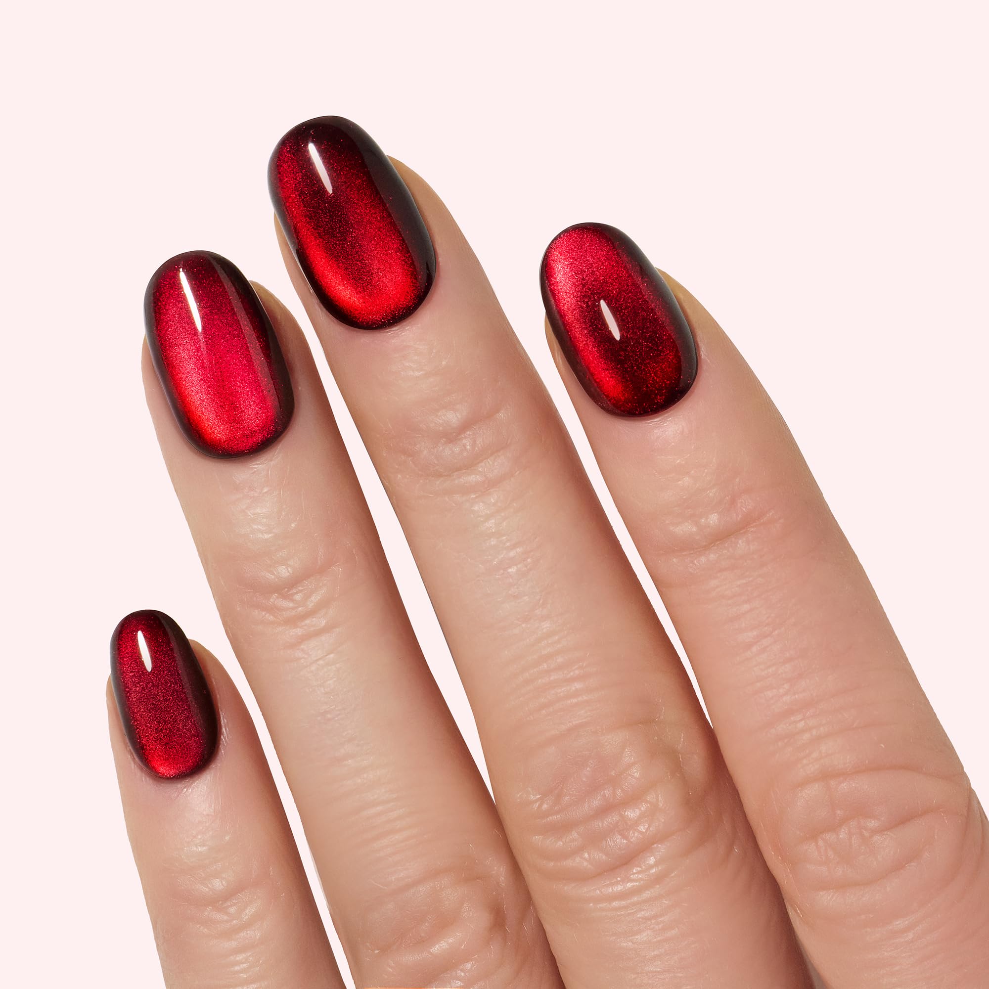 Dashing Diva Rouge Délicieux – vernis rouge vif et couverture uniforme