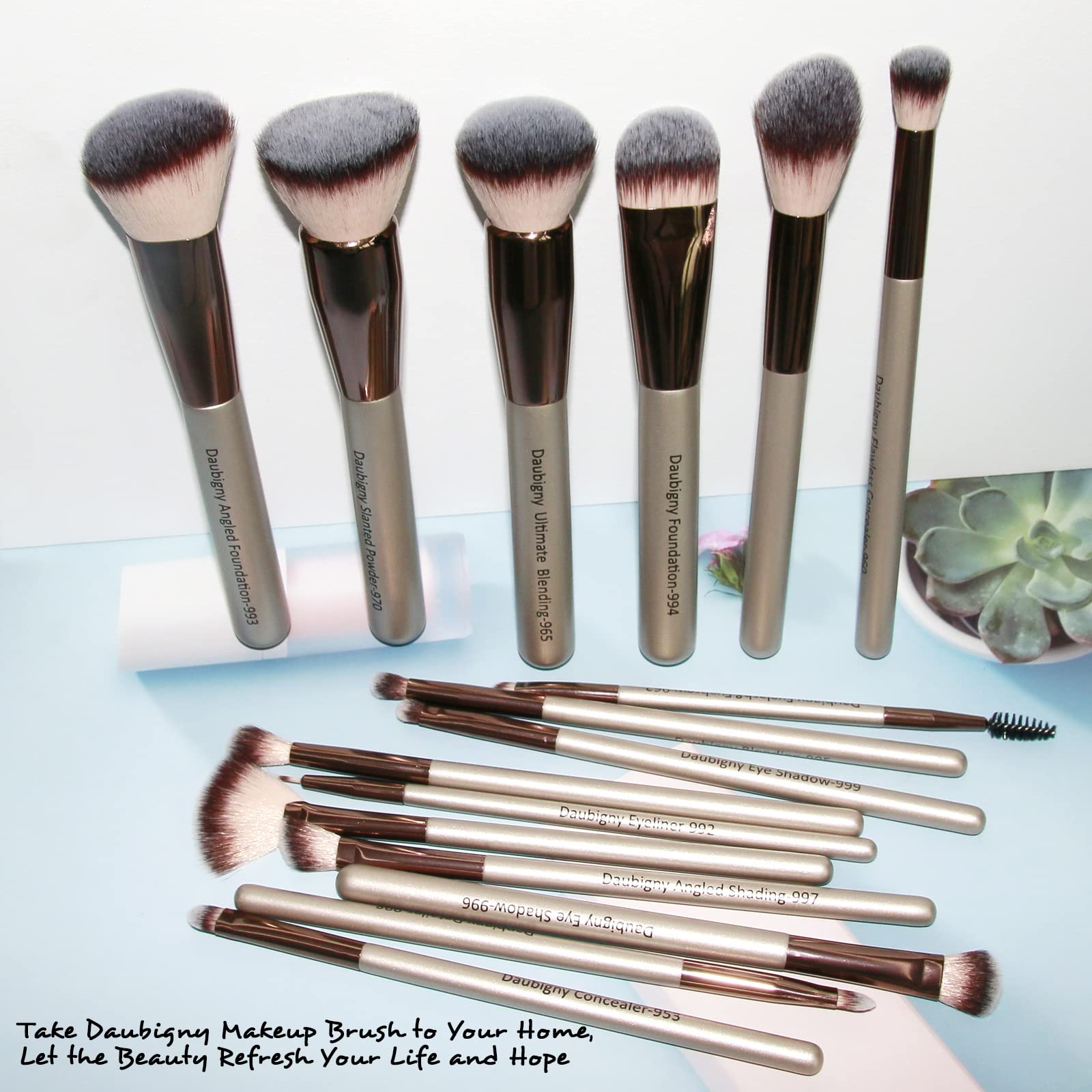 Kit cadeau Daubigny maquillage élégant et utile.