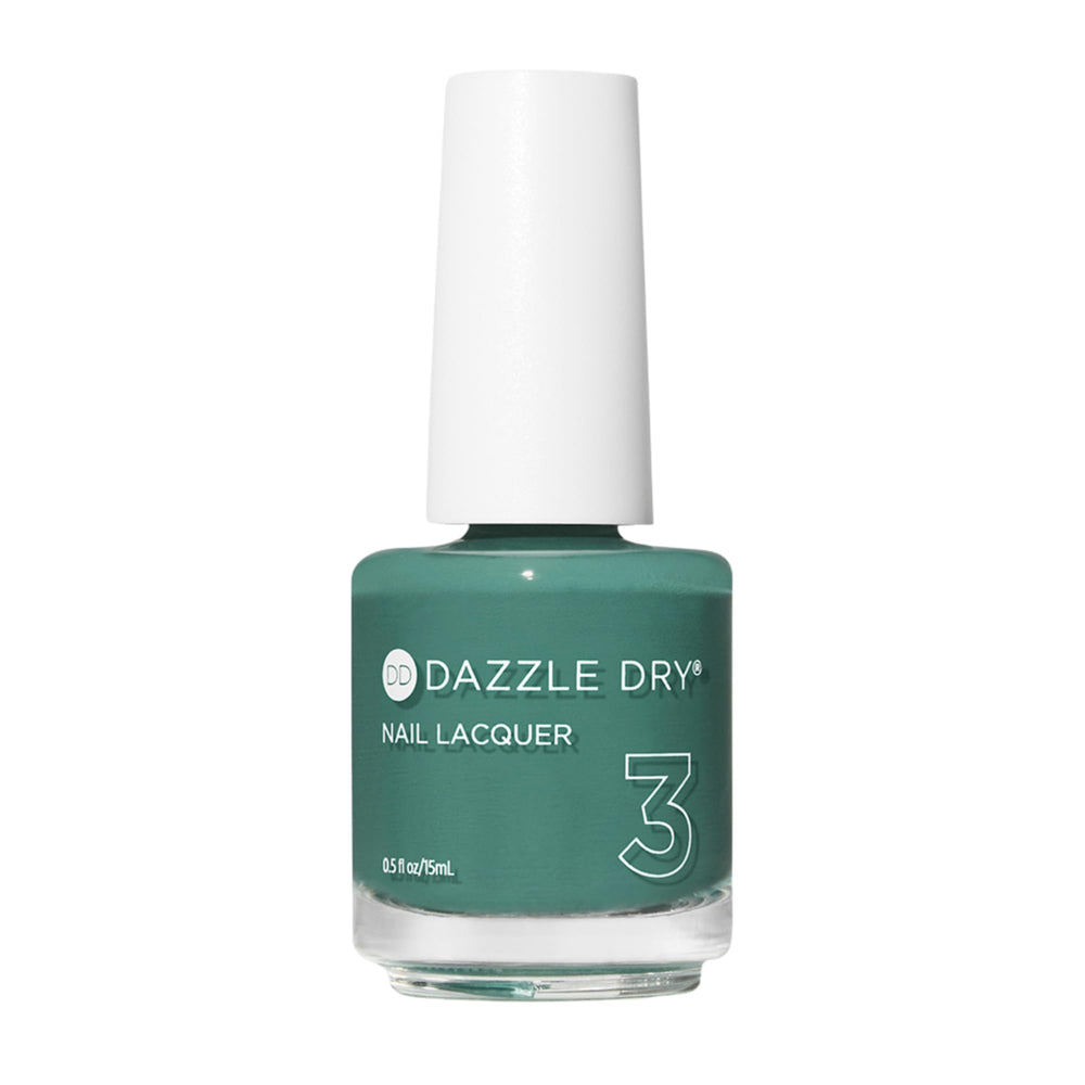 Vernis Dazzle Dry vert oasis moyen sur ongles, finition crème durable.