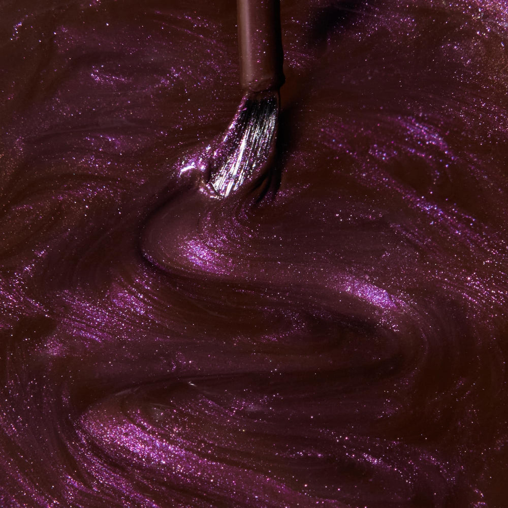Dazzle Dry Prune Épicée: application douce et sèche rapidement pour des bords nets
