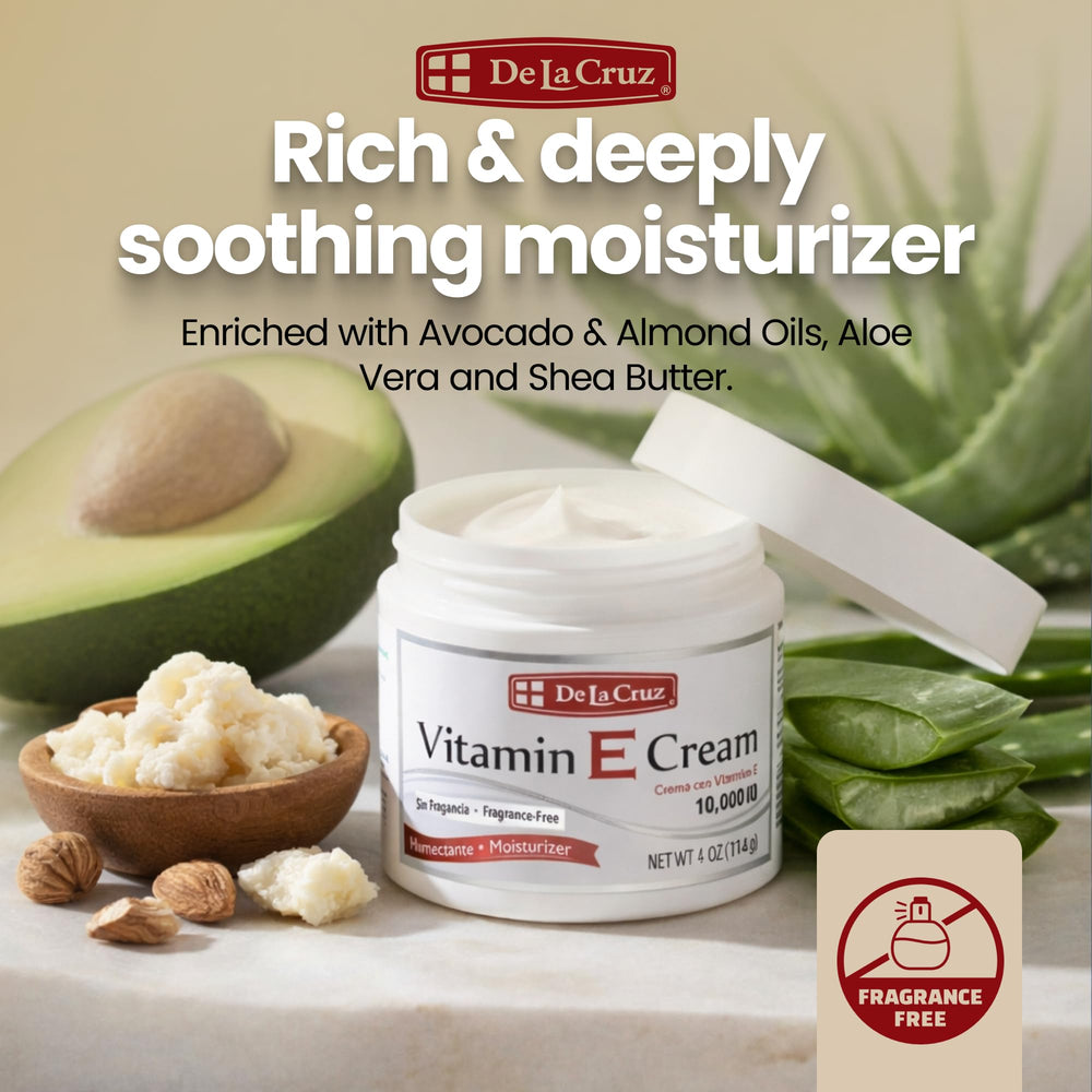 Texture légère de la crème De La Cruz Vitamin E pour visage, non grasse.