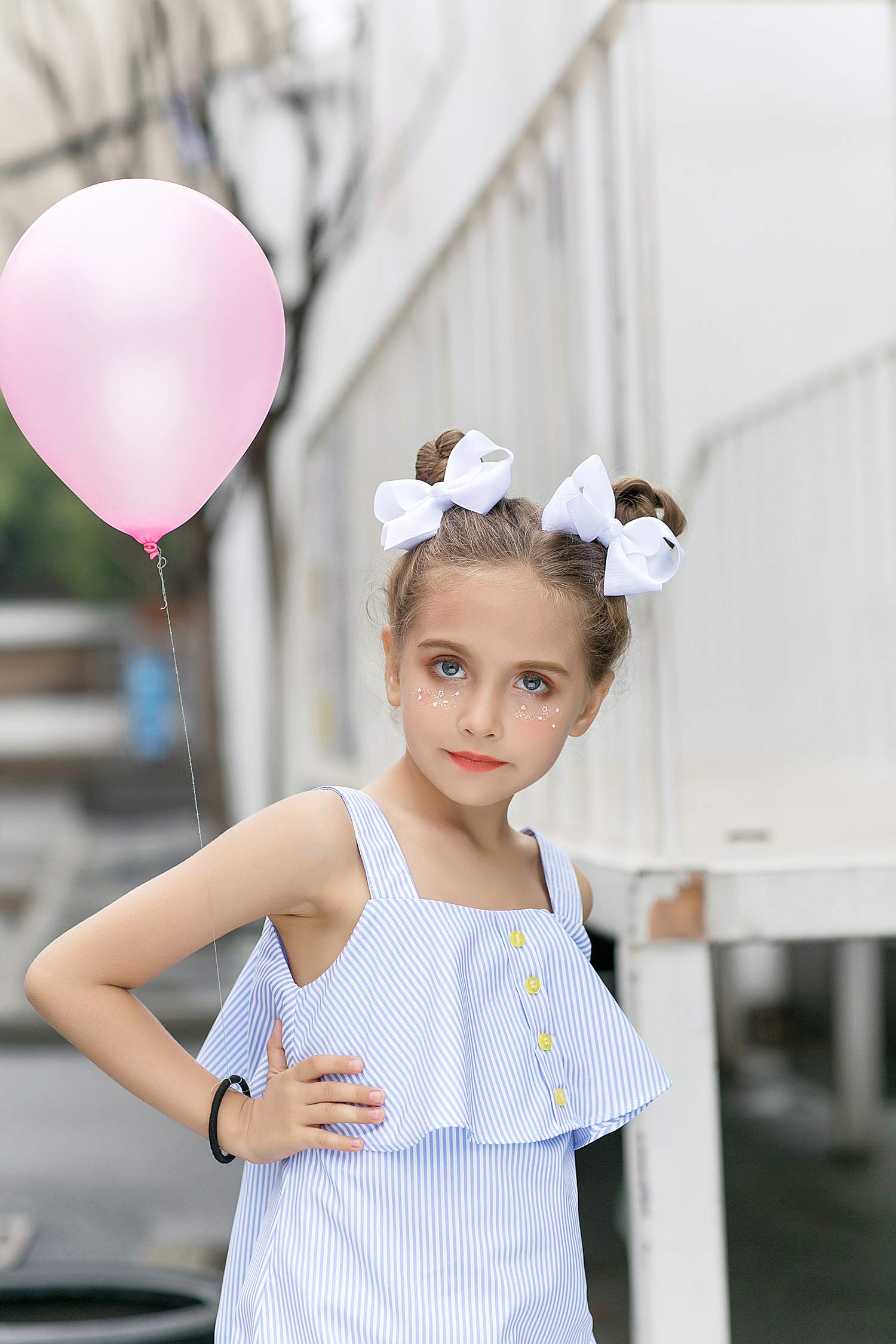 Accessoires cheveux bébé fille DEEKA, nœud blanc pour tenues.