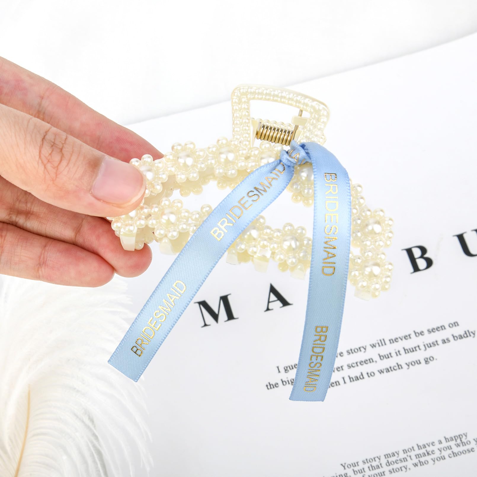 Barette Deeka en boîte cadeau, présentation soignée pour un cadeau groupé.