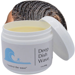 Deep Dish Wave Pomade: bouteille affichant des vagues 360 parfaitement définies.