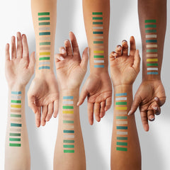 Base ombre DE'LANCI facilitant des transitions harmonieuses entre verts.
