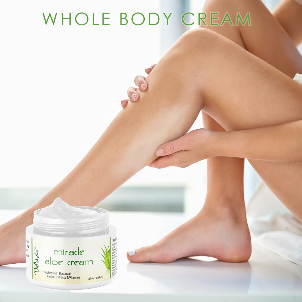 Corps hydraté par Deluvia Miracle Aloe Crème, douceur durable sur la peau.